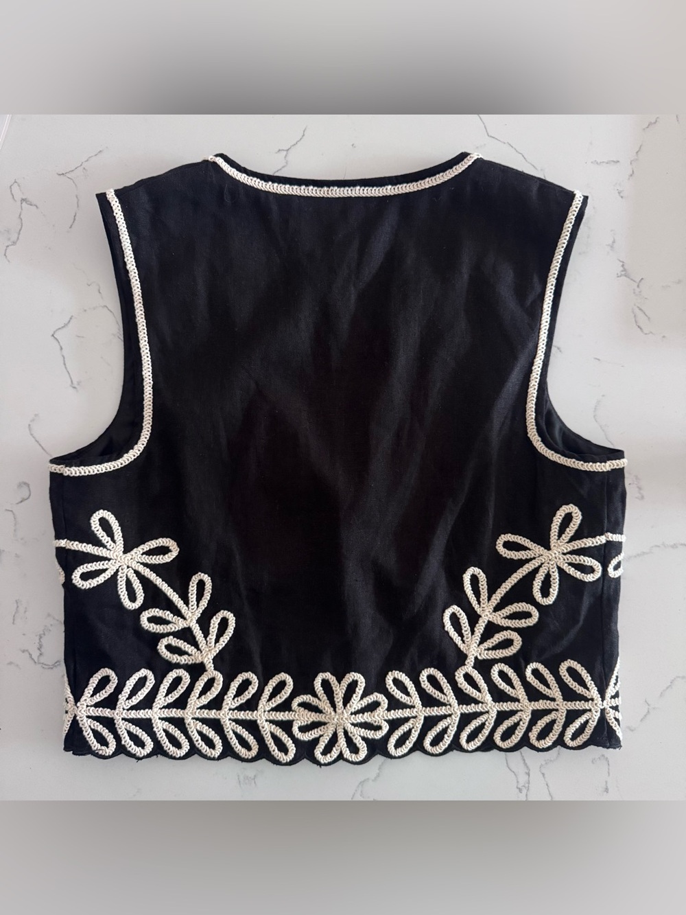 NWT Maison d’Amélie Paris Black Linen Embroidered Cropped Vest Top Size 2 - Picture 3 of 8